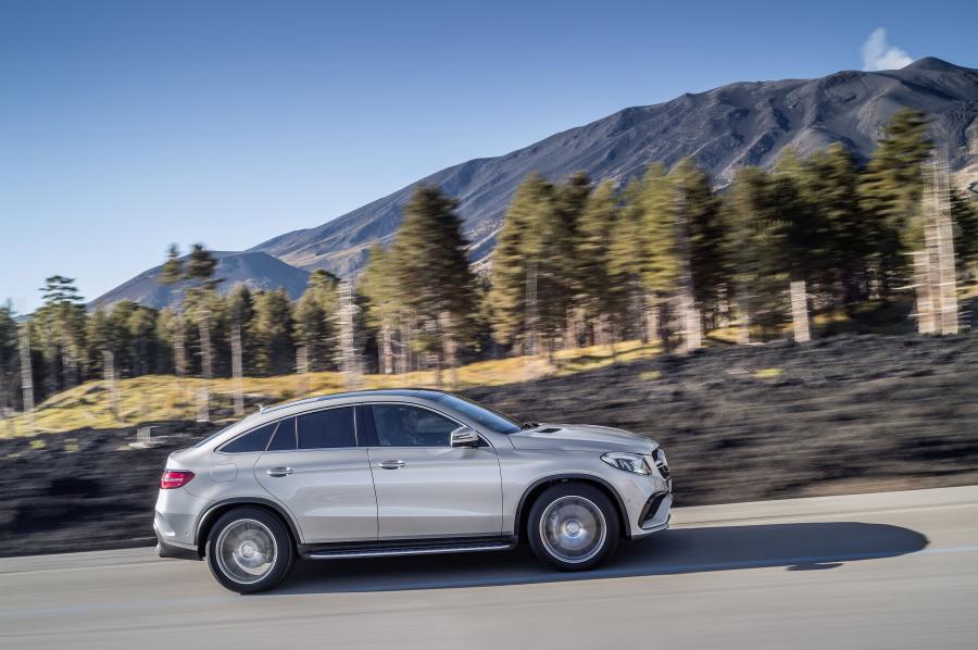 Mercedes-AMG GLE63 Coupe 2015 года  (фото 6 из 34)